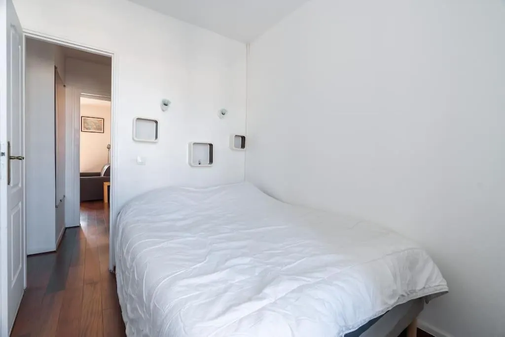 A Cosy 1-bdr In Montparnasse דירה פריז