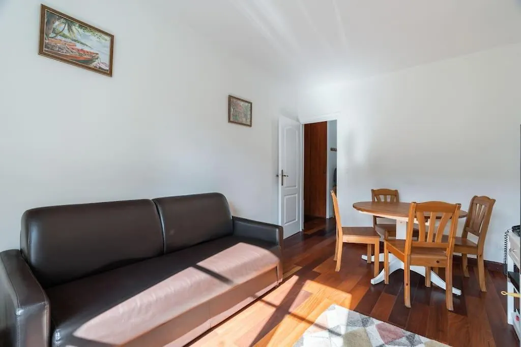 A Cosy 1-bdr In Montparnasse דירה *